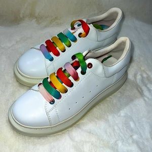 Oversized White Rainbow 🌈 Lace Sneaker 👟 Alexander McQueen sz 39